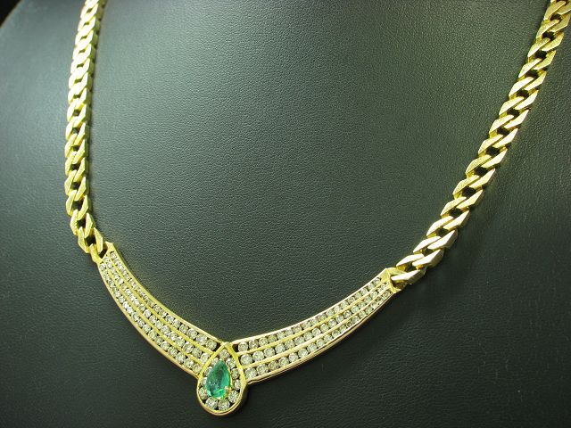 18kt 750 Gold Collier mit 2,82ct Brillant & 0,67ct Smaragd Besatz / 54,3g / 46cm