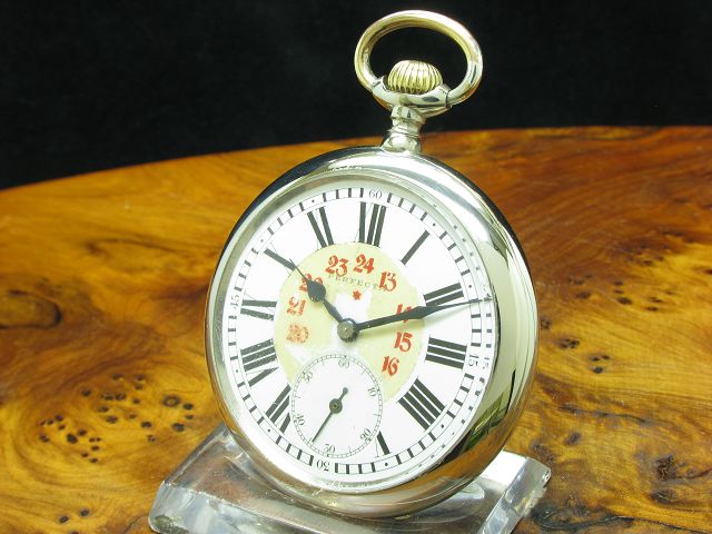 Perfecta Open Face Taschenuhr aus Nickel / Durchmesser 53,3 mm