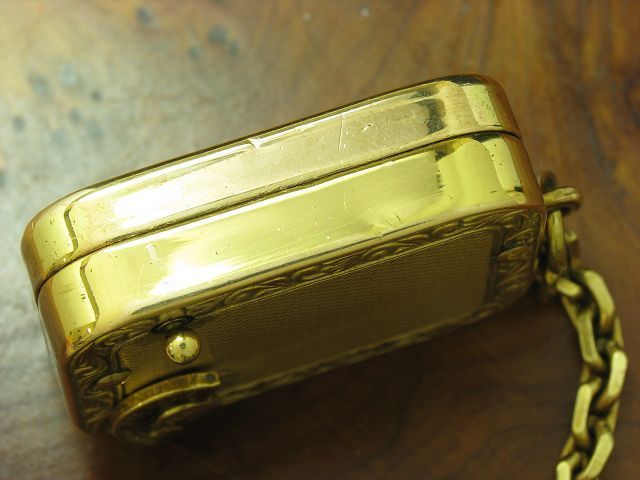 Reuge Miniatur Spieluhr mit Walzenspielwerk / vergoldet / 49,6g