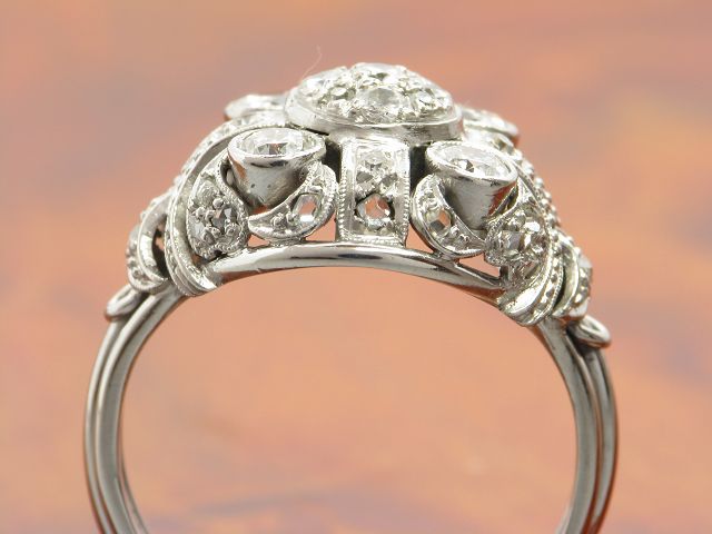 14kt 585 Weißgold Art-Deco Handarbeit Ring mit 0,90ct Brillant & Diamant Besatz