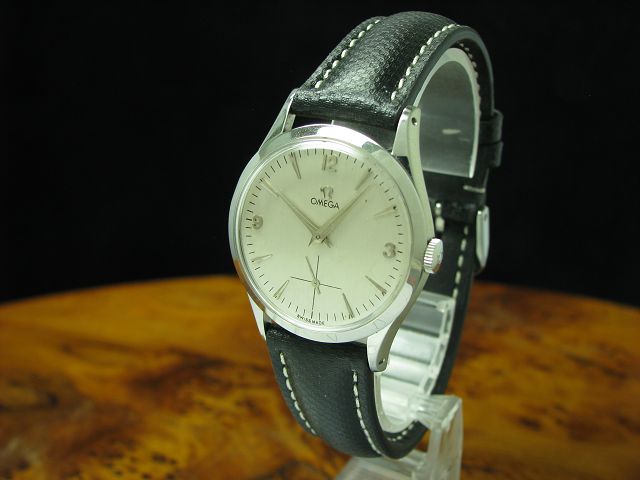 Omega Edelstahl Handaufzug Herrenuhr / Kaliber Omega 266 / Ref 2750-1