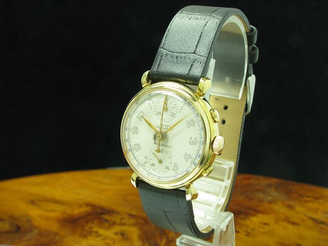 Dubey & Schaldenbrand Gold Mantel Unisexuhr / Kaliber Venus 170