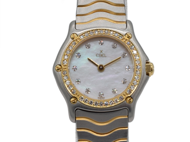 Ebel Classic Wave Quarz Stahl Gold Damenuhr / Perlmutt Zifferblatt / 24mm Ebel Classic Wave Quarz Stahl Gold Damenuhr / Perlmutt Zifferblatt / 24mm