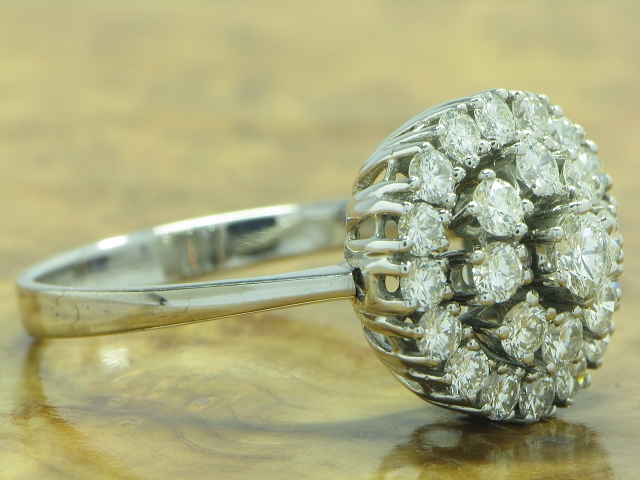 14kt 585 Weißgold Ring mit 2,10ct Brillant Besatz / Diamant / 7,5g / RG 68,5