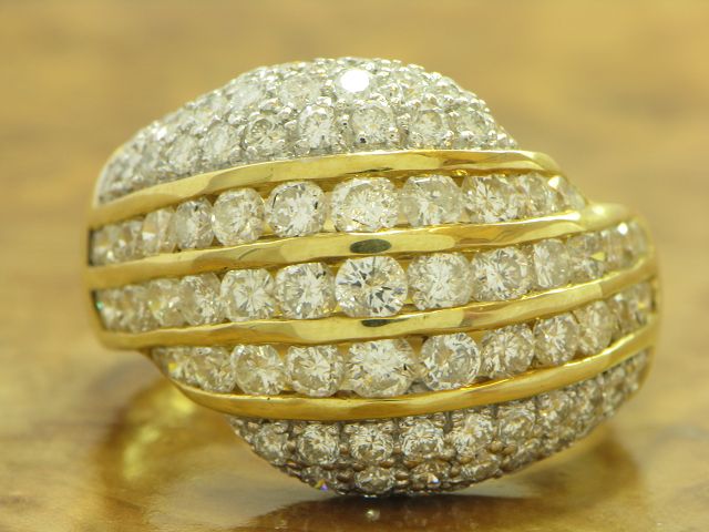 18kt 750 Gelbgold Ring mit 1,90ct Brillant Besatz / Diamant / 10,4g / RG 58